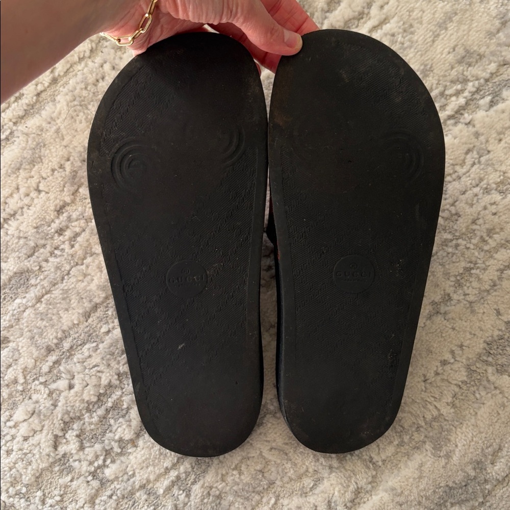 Gucci Slides - Picture 7 of 7